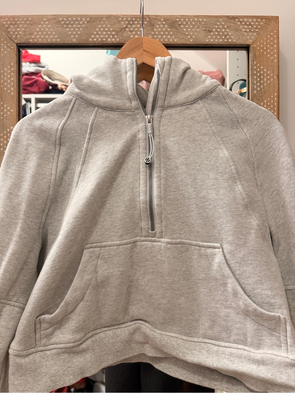 Lululemon half zip jacket EUC